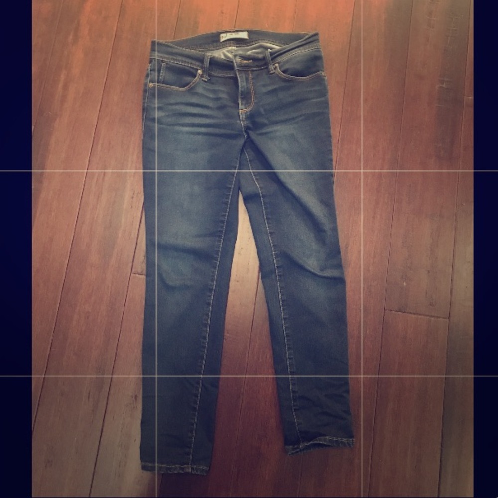 Free people dark skinny jeans, size 27